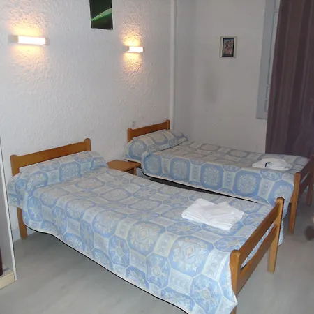 Hotel-restaurant Le Saint Christophe Hotel 2*