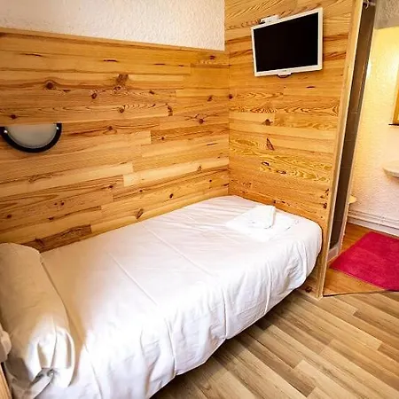 Hotel-restaurant Le Saint Christophe 2*